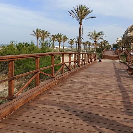 Apartamento, Estudio En La Playa Playa de Gandia Exterior foto